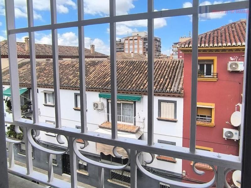 Venta de piso en Granada