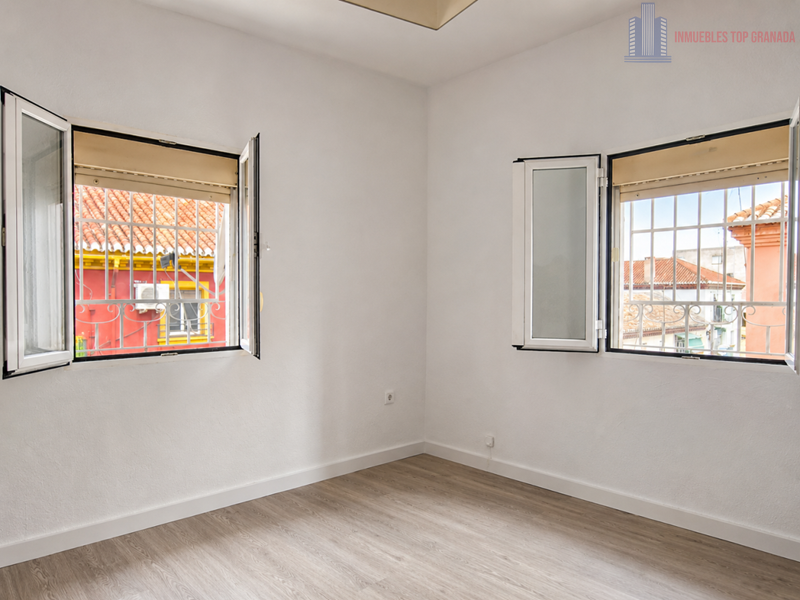 Venta de piso en Granada