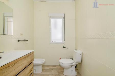 Venta de piso en Granada