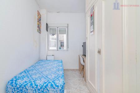 Venta de piso en Granada