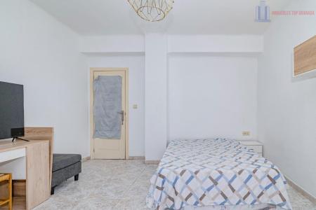 Venta de piso en Granada