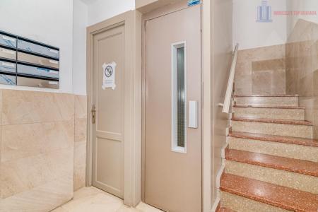 Venta de piso en Granada