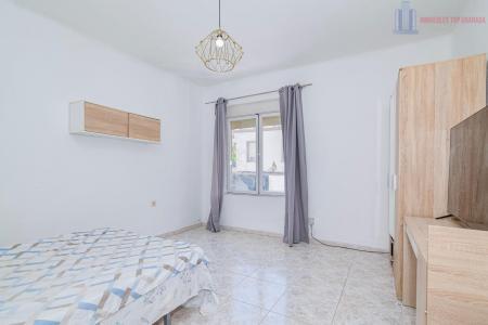 Venta de piso en Granada