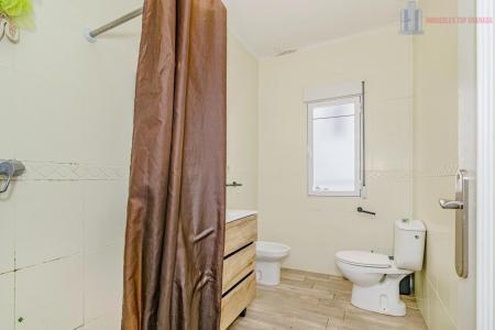 Venta de piso en Granada