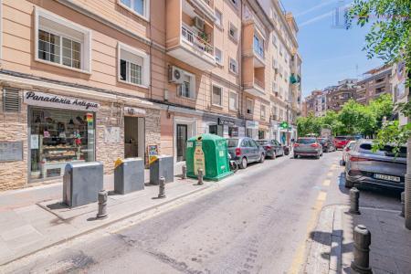 Venta de piso en Granada