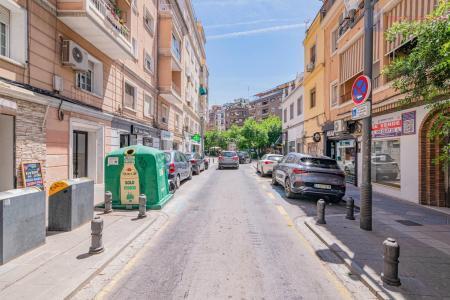 Venta de piso en Granada