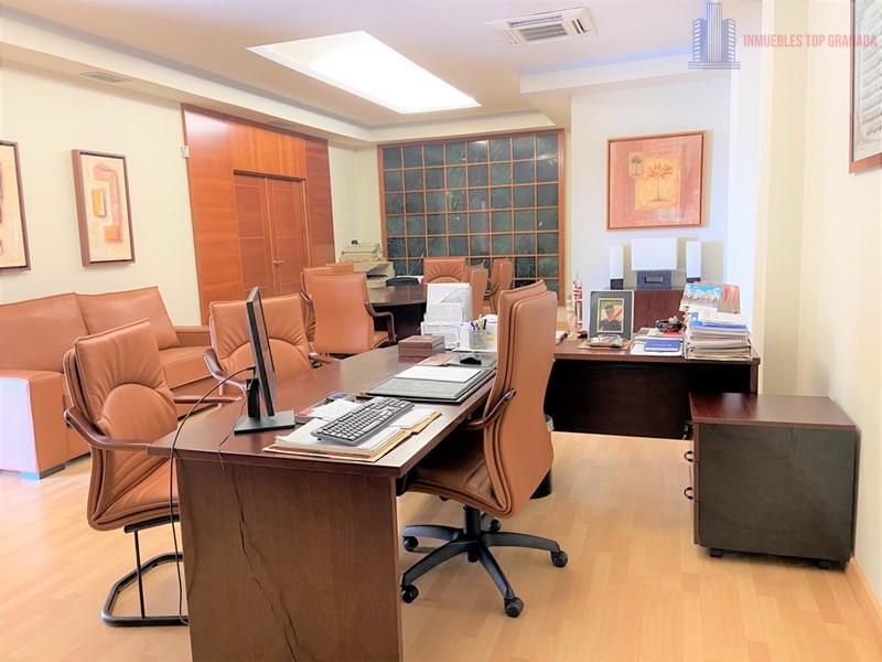 Venta de local en Albolote