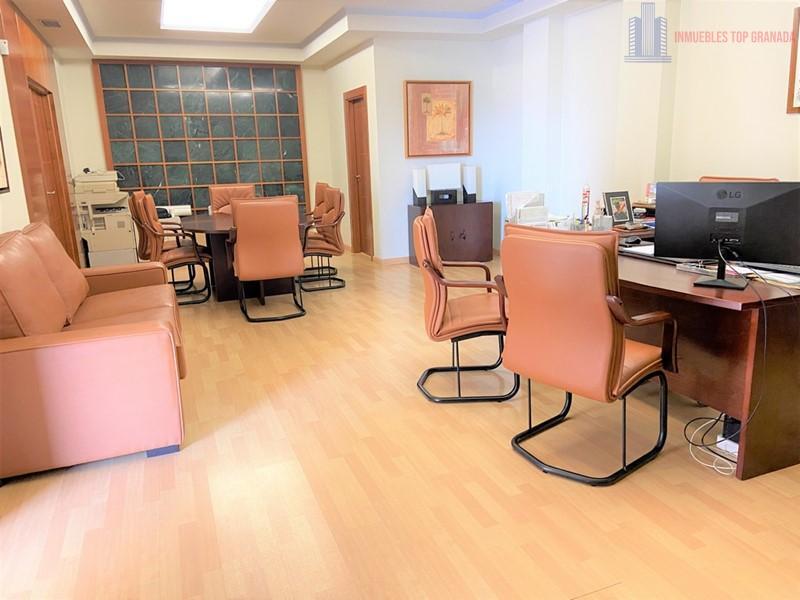 Venta de local en Albolote