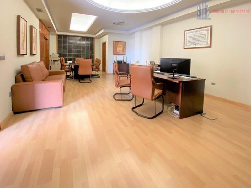Venta de local en Albolote