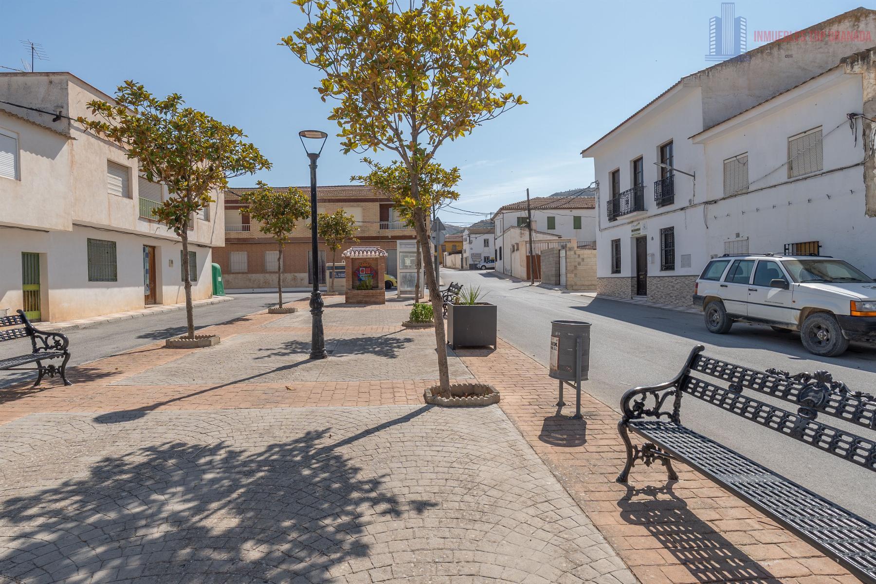 Venta de casa en Cacín