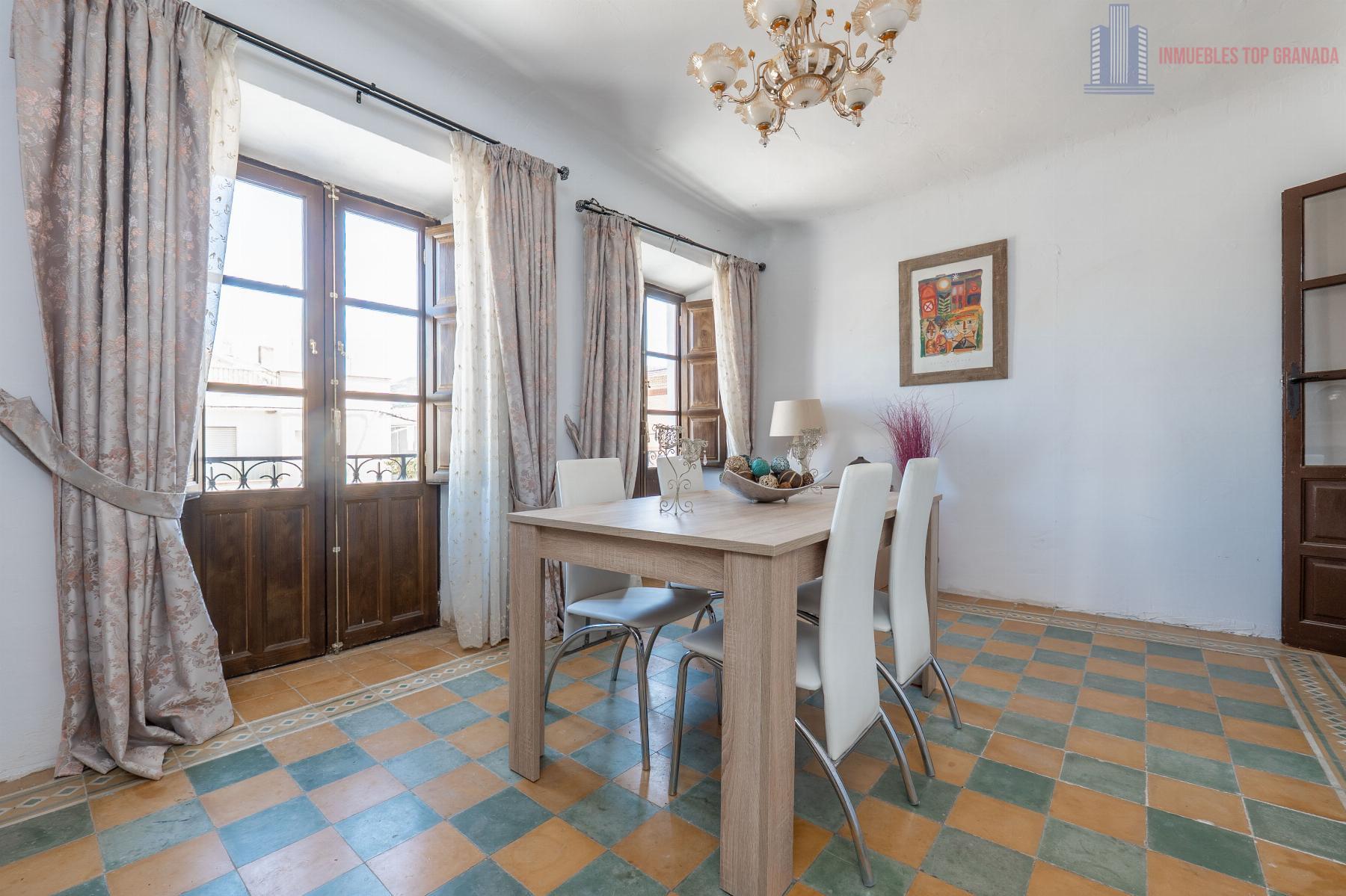 Venta de casa en Cacín