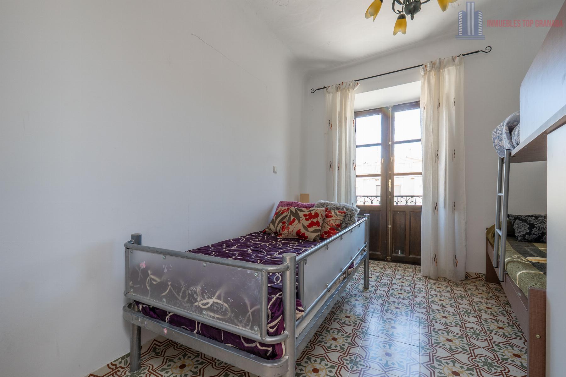 Venta de casa en Cacín