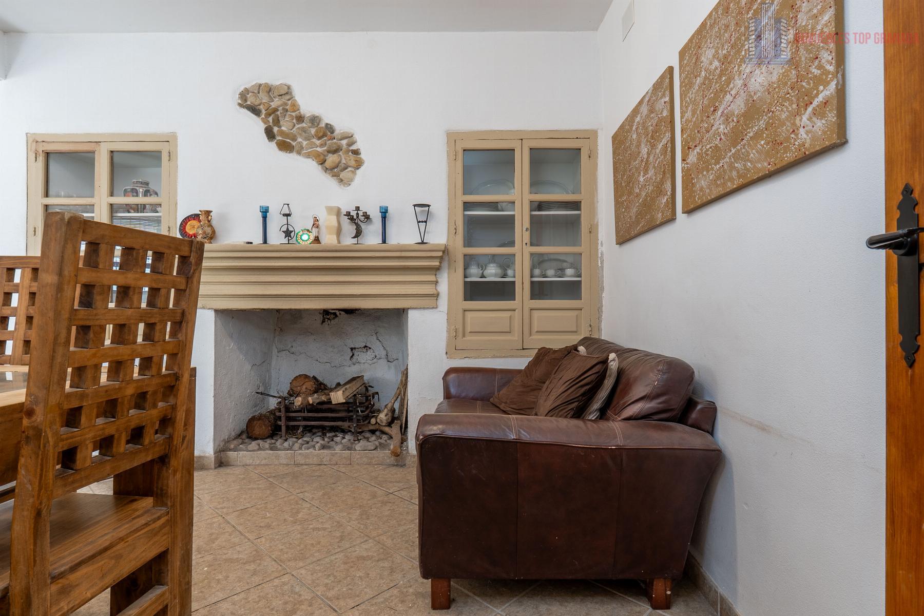 Venta de casa en Cacín