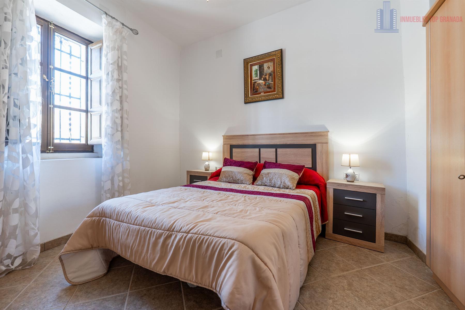 Venta de casa en Cacín