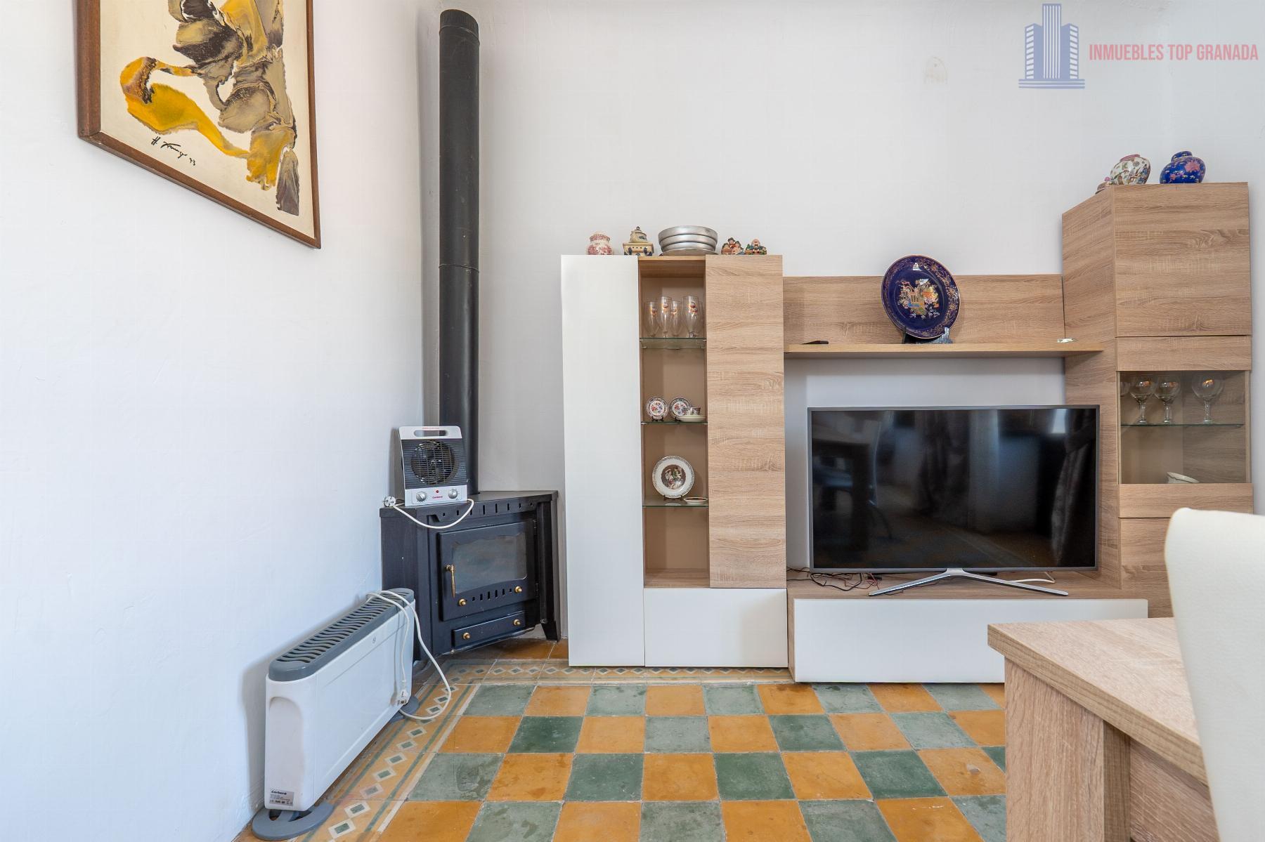 Venta de casa en Cacín