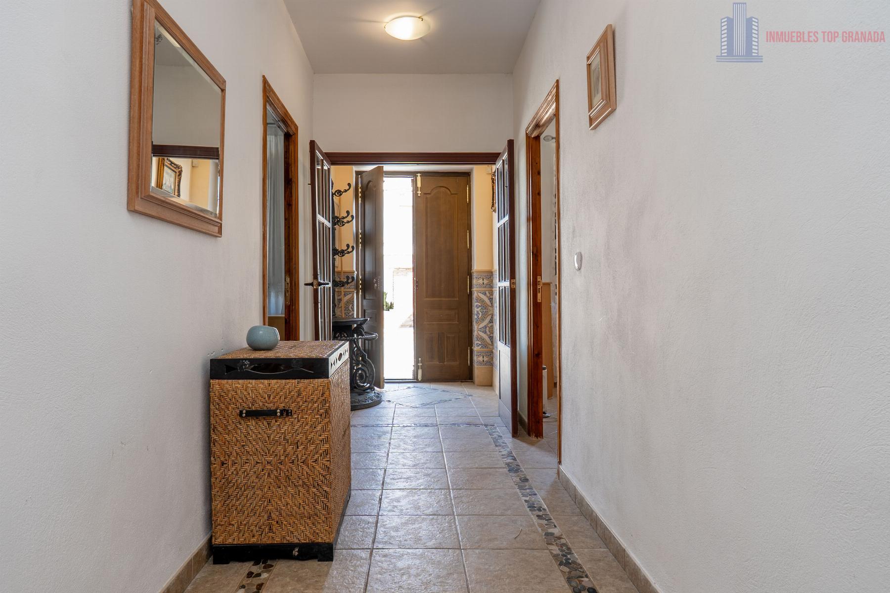 Venta de casa en Cacín