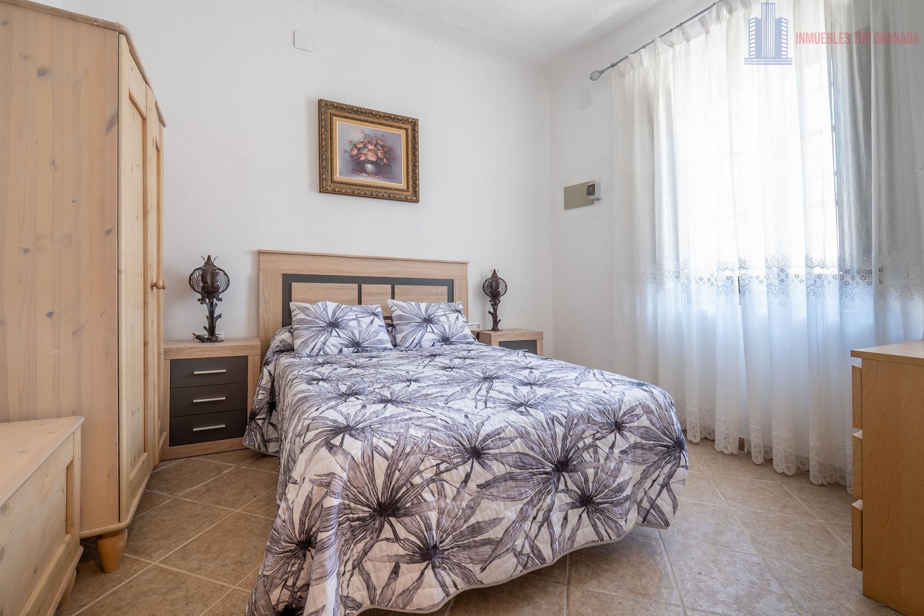 Venta de casa en Cacín