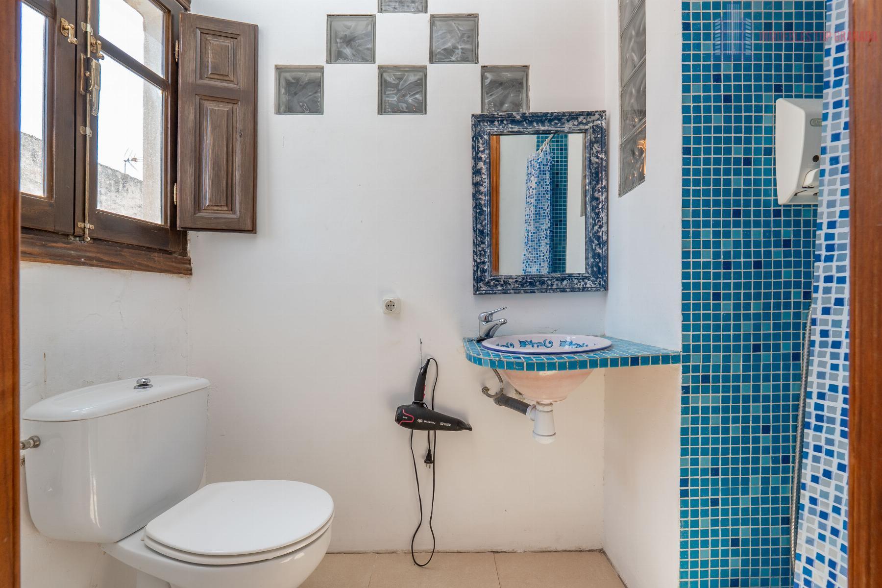Venta de casa en Cacín