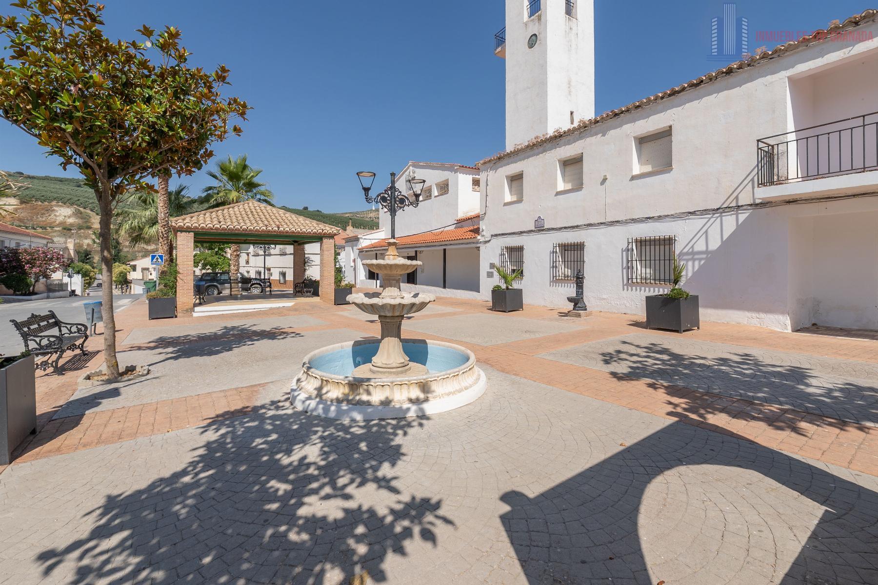 Venta de casa en Cacín