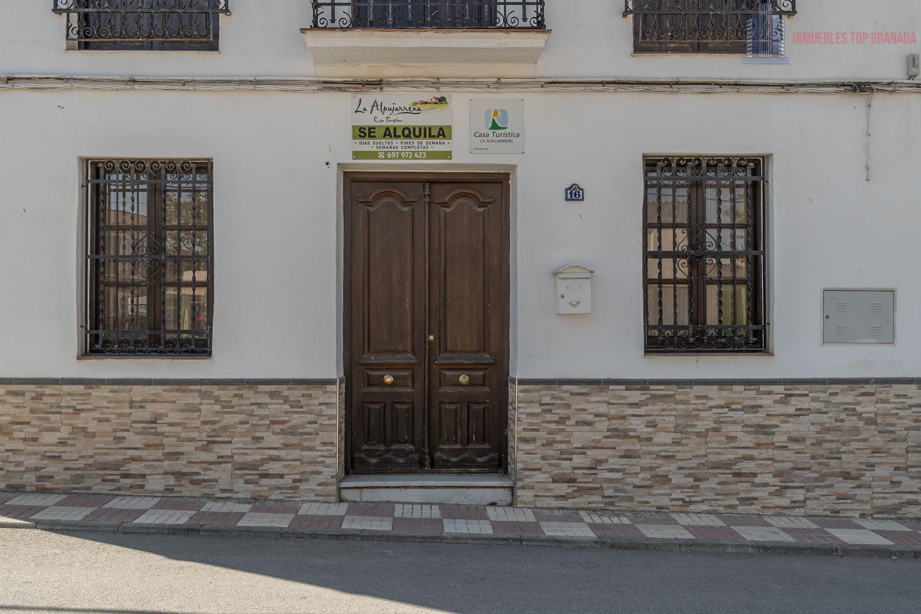 Venta de casa en Cacín
