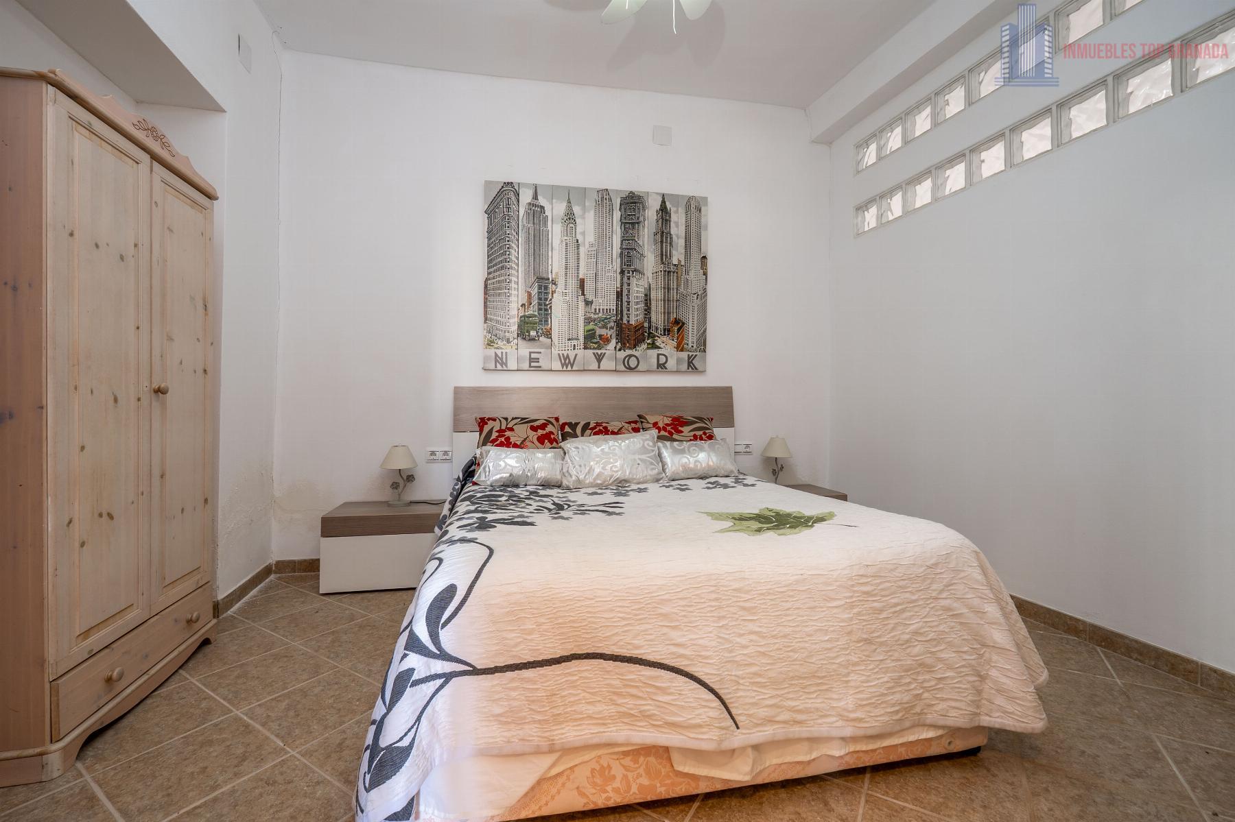 Venta de casa en Cacín