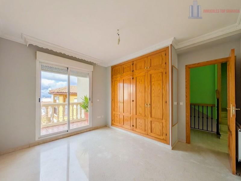 Venta de casa en Cájar