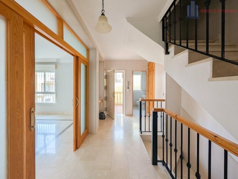 Venta de casa en Cájar