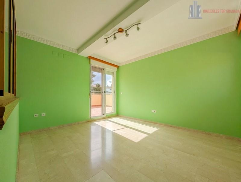 Venta de casa en Cájar