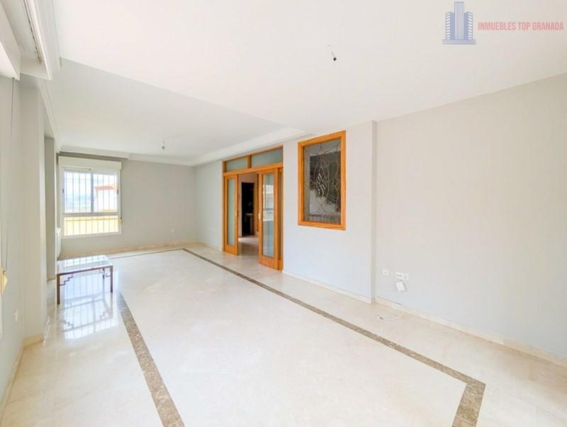 Venta de casa en Cájar