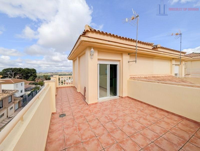 Venta de casa en Cájar