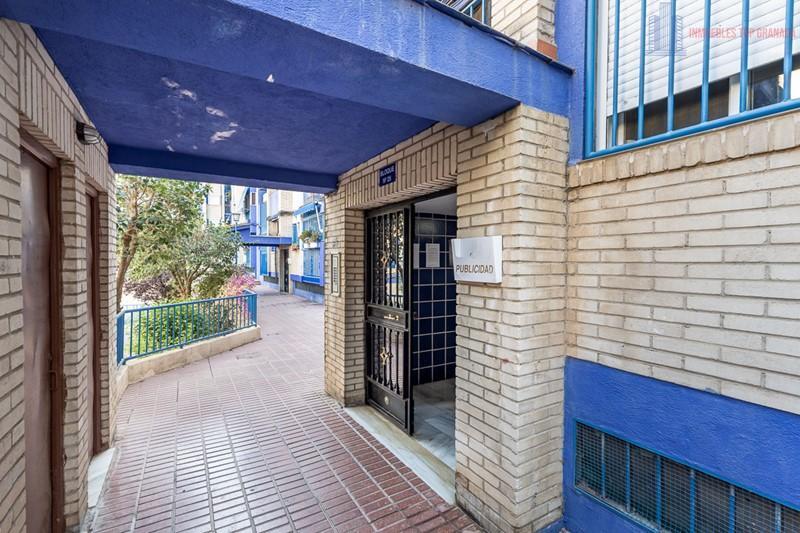 Venta de piso en Granada