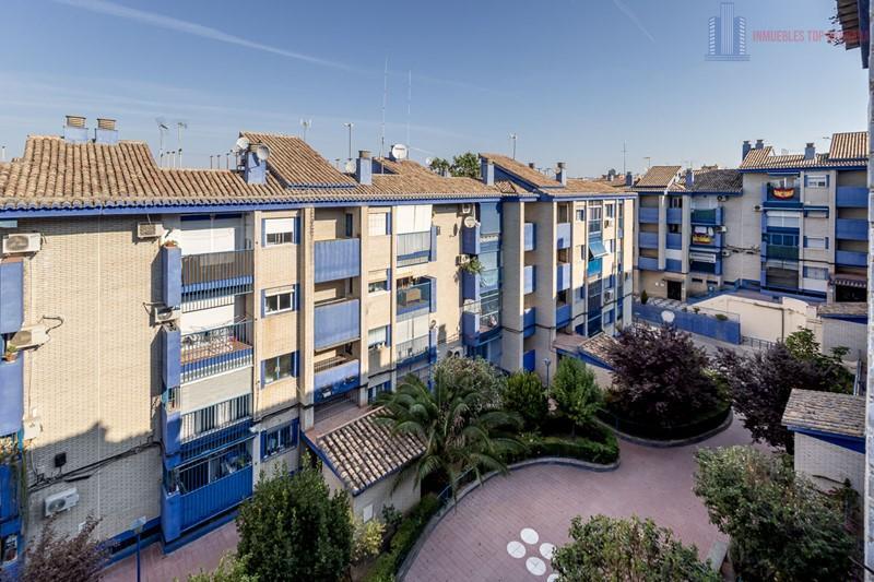 Venta de piso en Granada