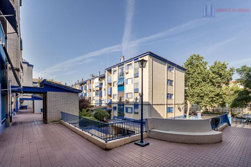 Venta de piso en Granada