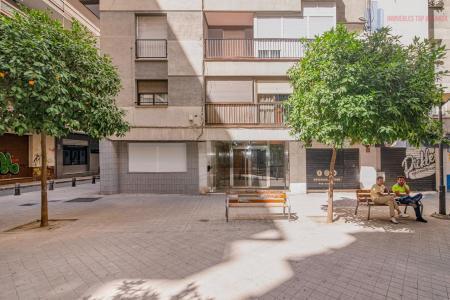 Venta de piso en Granada