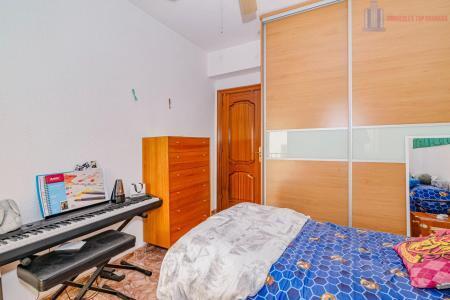 Venta de piso en Granada