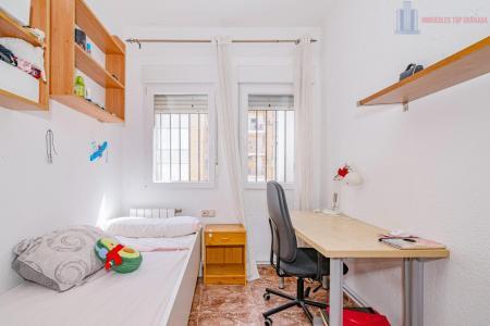 Venta de piso en Granada