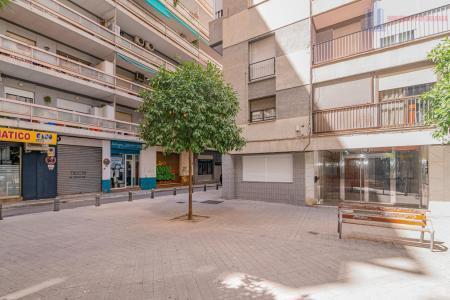 Venta de piso en Granada