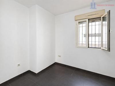 Venta de piso en Cúllar Vega