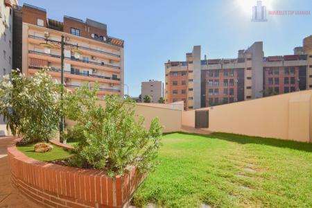 Venta de piso en Granada