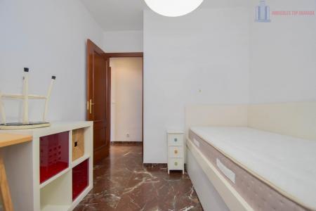 Venta de piso en Granada