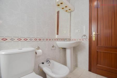 Venta de piso en Granada