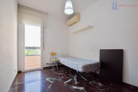Venta de piso en Granada