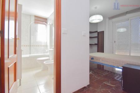 Venta de piso en Granada