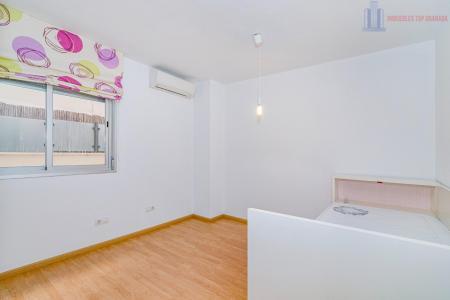 Venta de piso en Alhendín