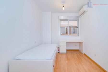 Venta de piso en Alhendín