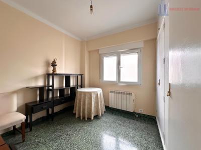 Venta de piso en Granada