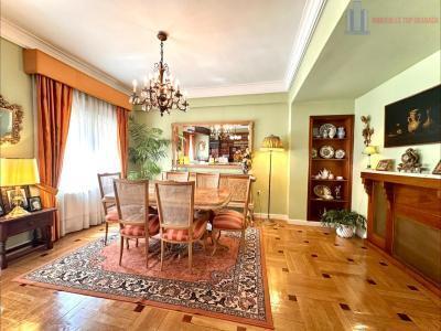 Venta de piso en Granada