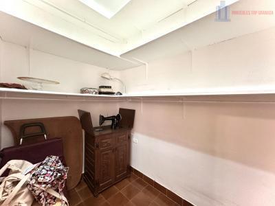 Venta de piso en Granada
