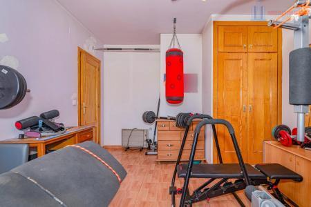 Venta de casa en Güevéjar