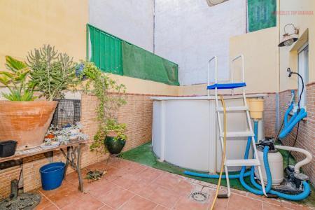 Venta de casa en Güevéjar